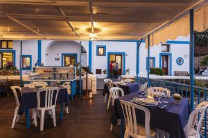 Da Nino sul mare, camere e ristorante sul mare Porto di Filicudi